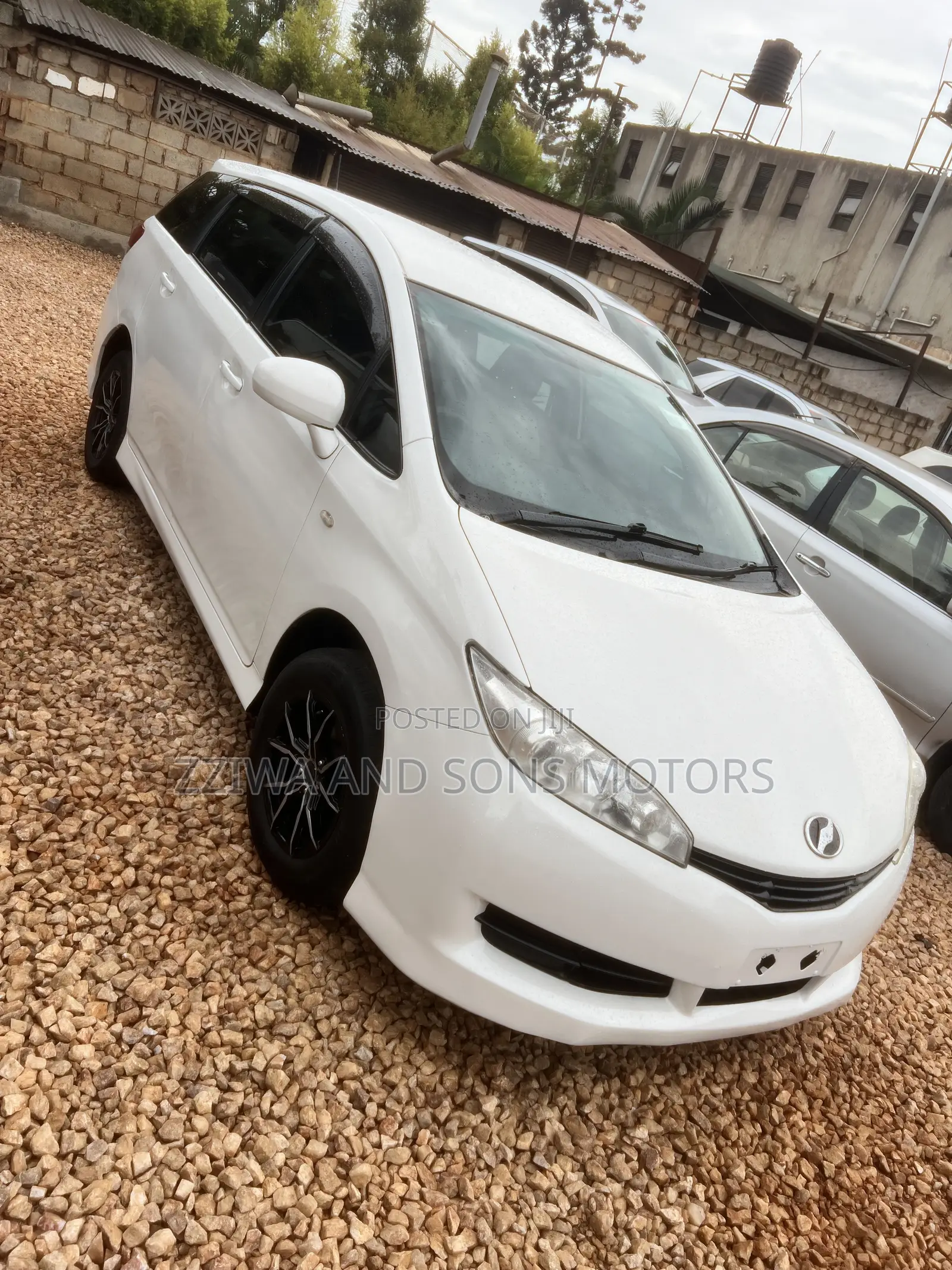 Toyota Wish 2013 White
