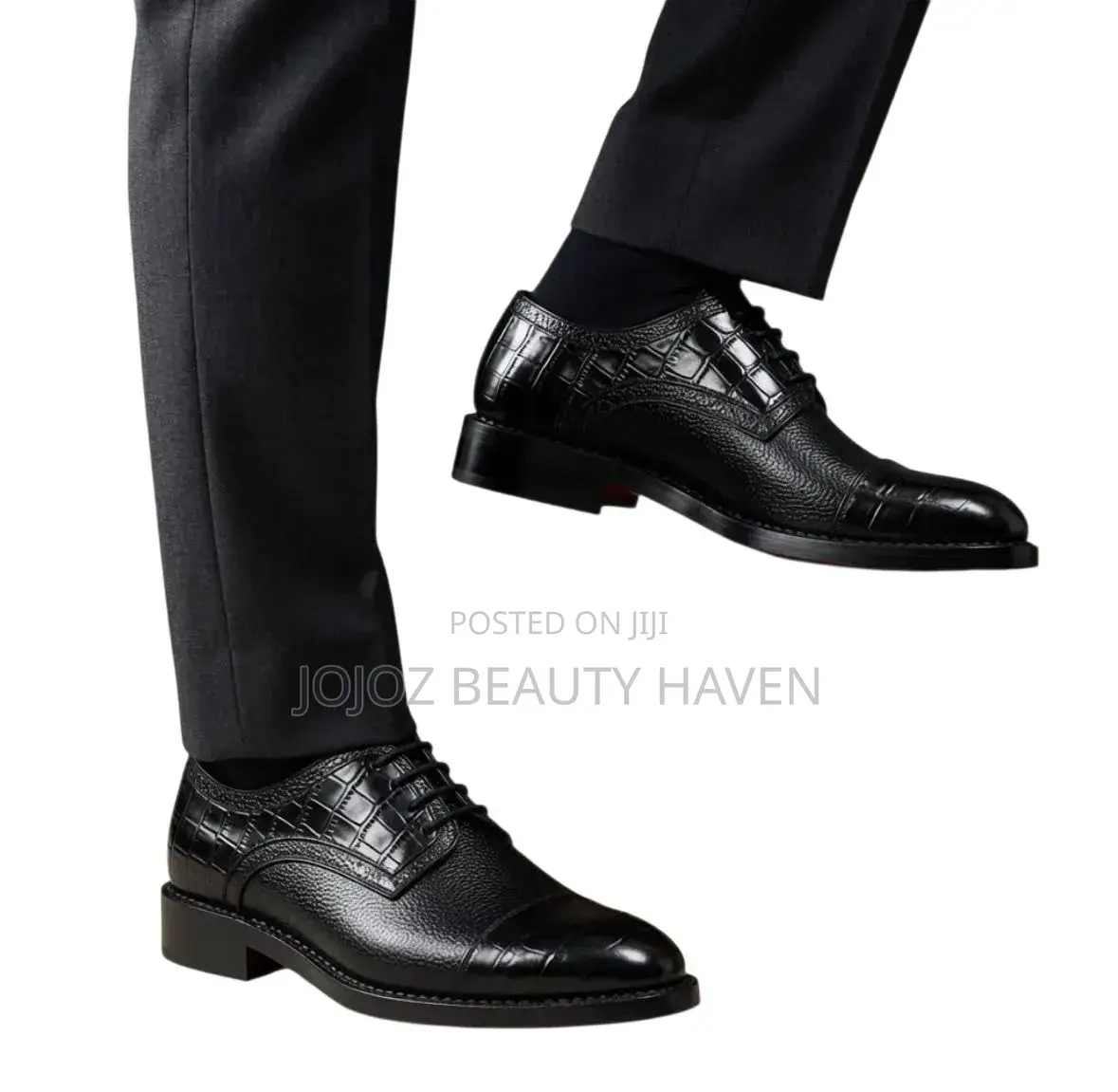 Crocodile-Embossed Leather Gentle Shoes