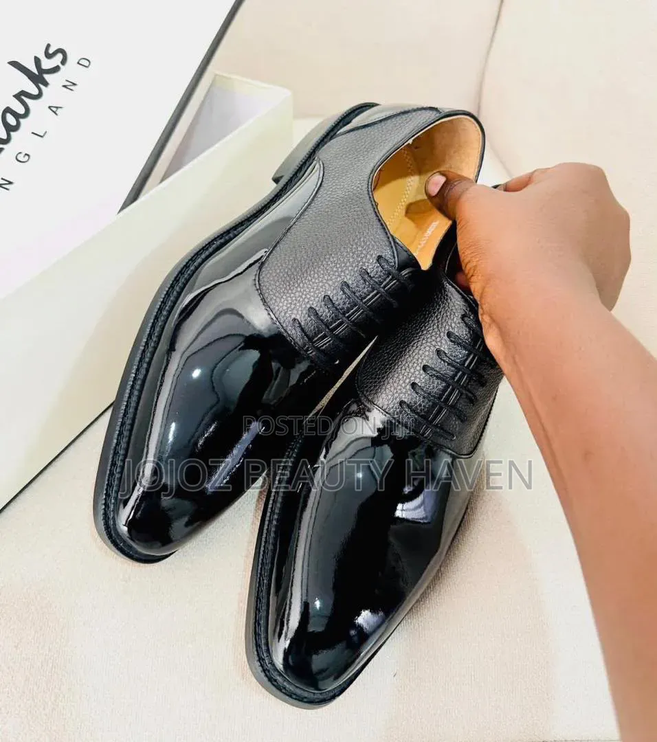 Clarks Formal Shinny Shoes