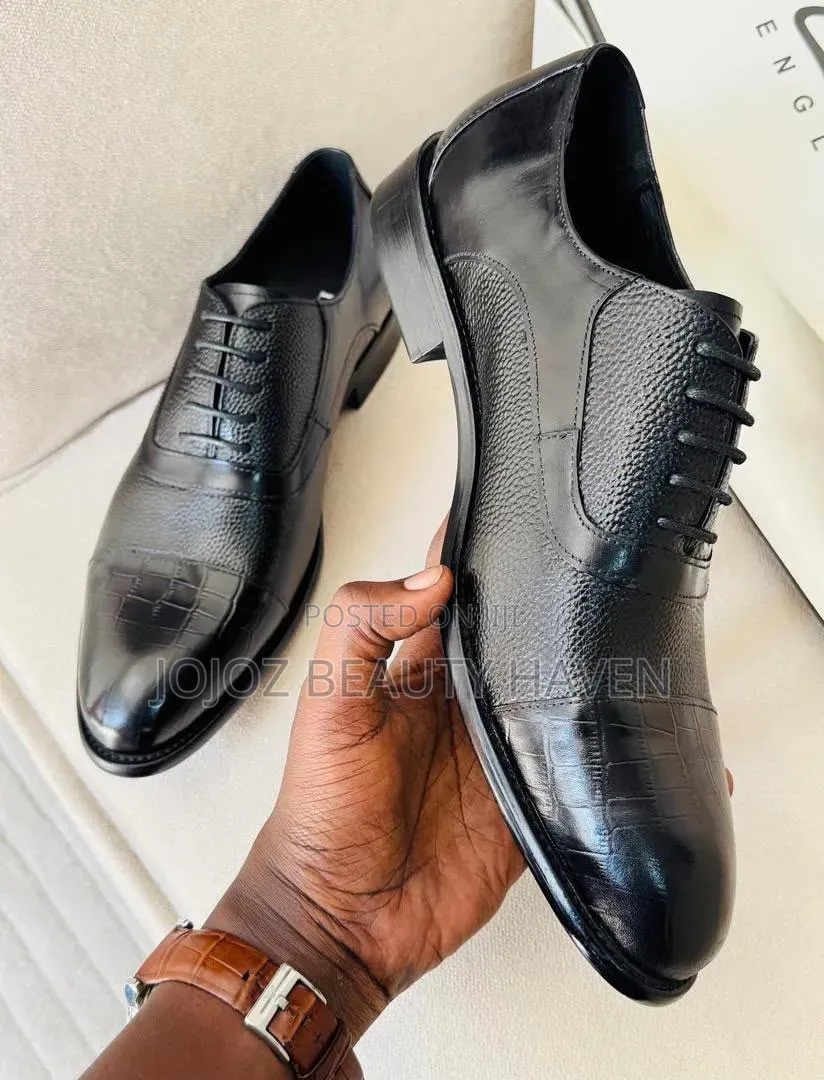Men's Premium Textured Leather Cap-Toe Oxford Dress Shoes