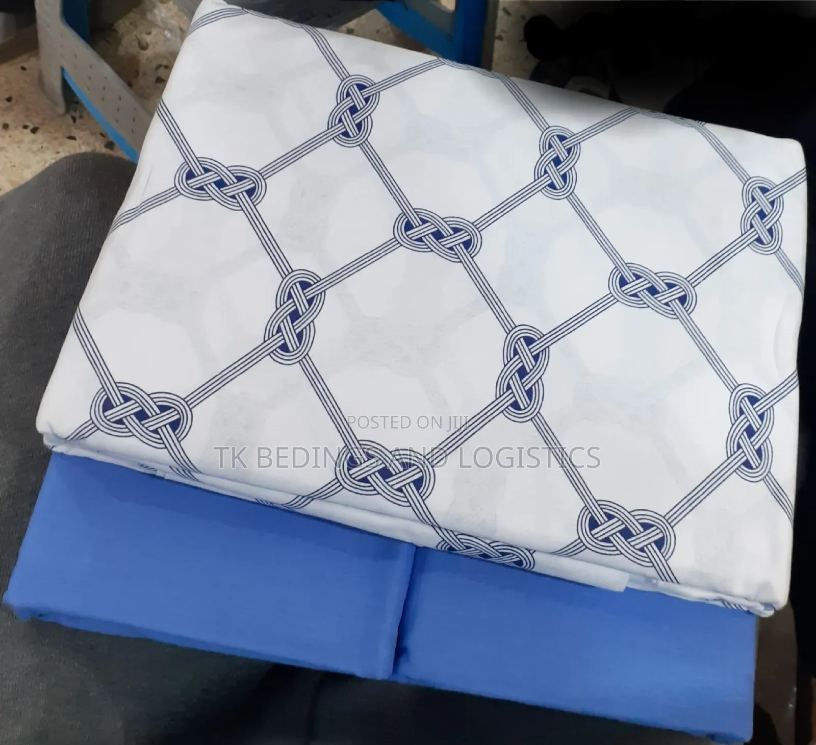 Knot Patterned Bedsheets