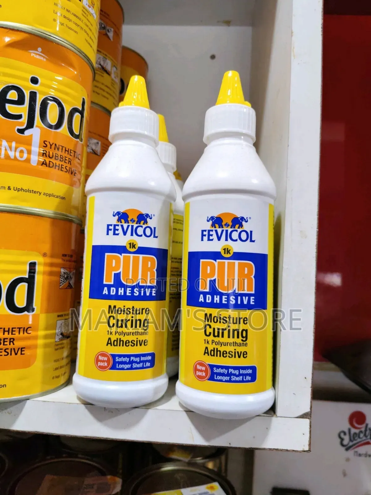 Fevicol PUR, a Moisture-Curing Polyurethane Adhesive. Small Size