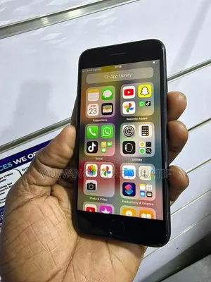 Apple iPhone 7 128 GB Black