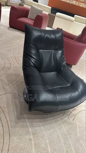 360 Degrees Accent Chair