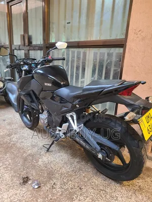 Honda CB 2017 Black