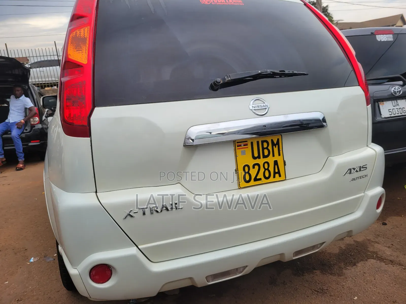 Nissan X-Trail 2.0 Petrol XE 2010 White
