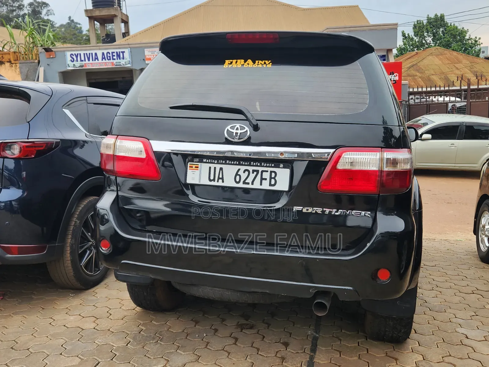 Toyota Fortuner 2010 Black