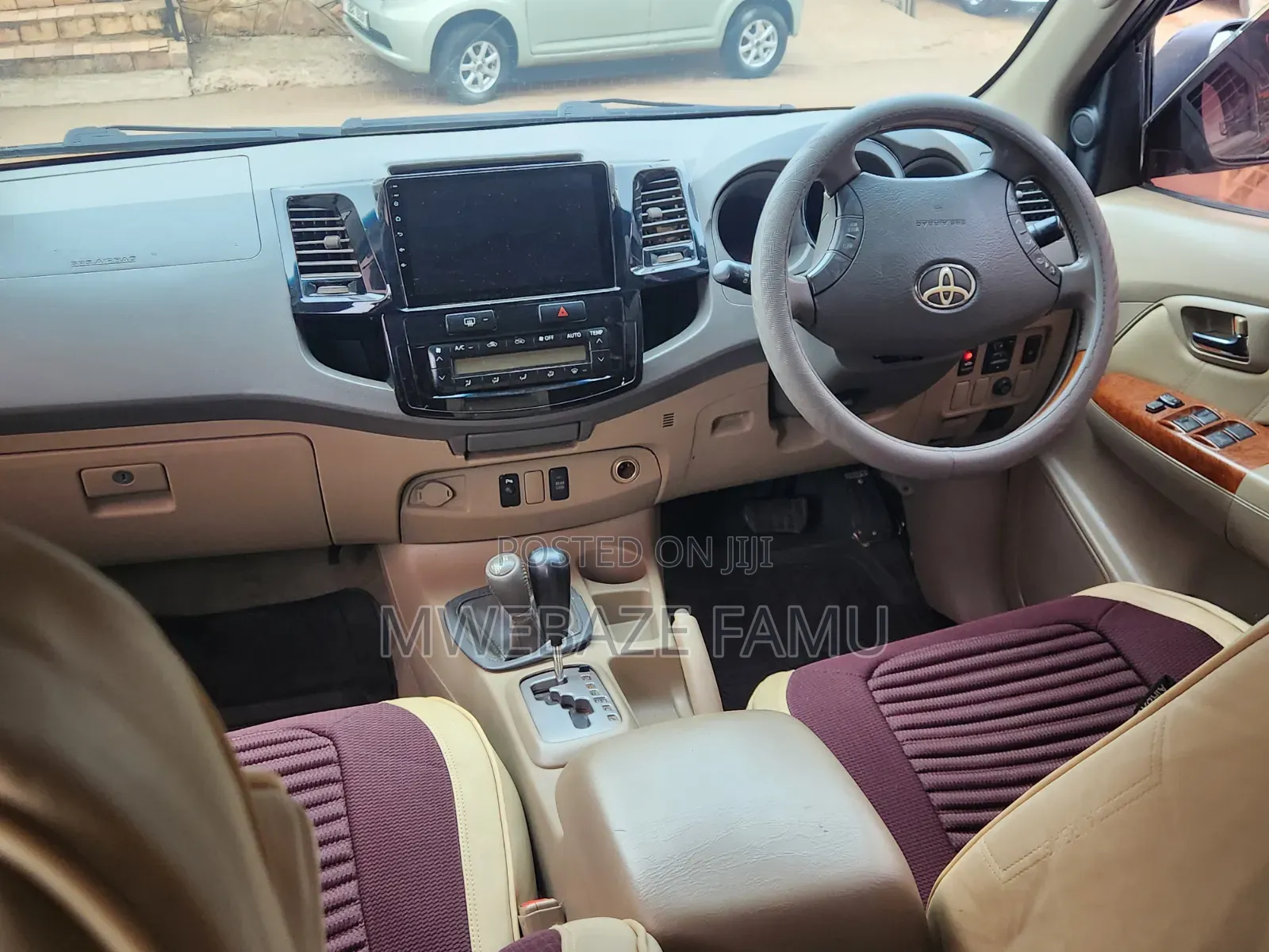 Toyota Fortuner 2010 Black