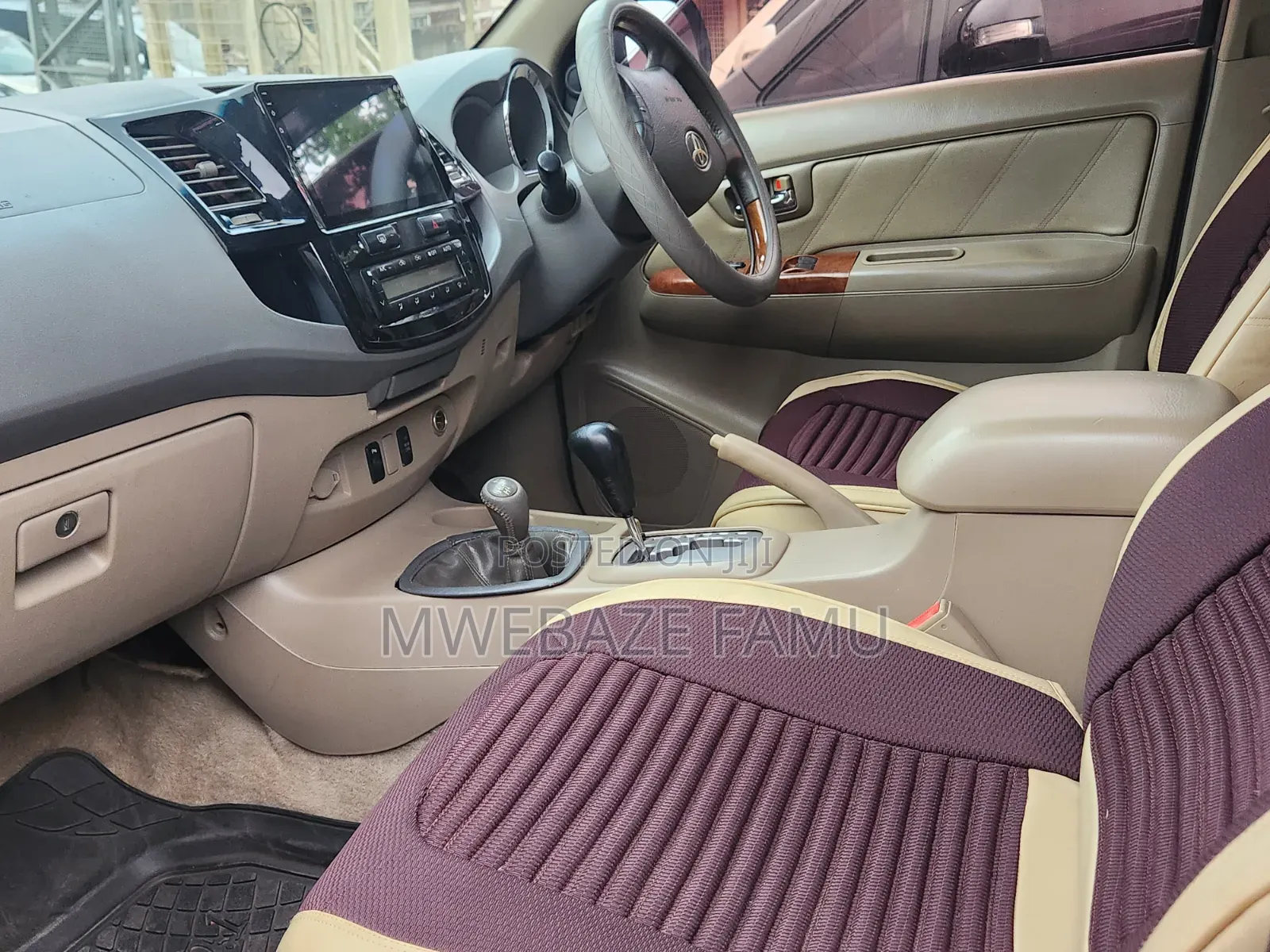 Toyota Fortuner 2010 Black