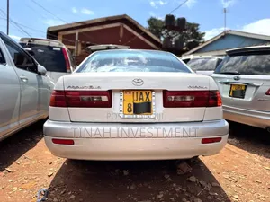 Toyota Premio 2004 Silver