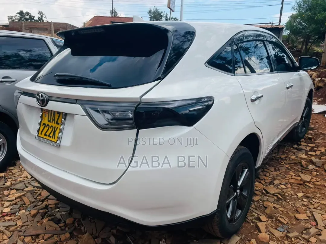 Toyota Harrier 2013 White