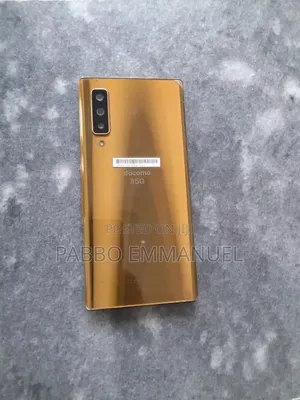 Fujitsu Arrows NX9 F-52A 128 GB Rose Gold