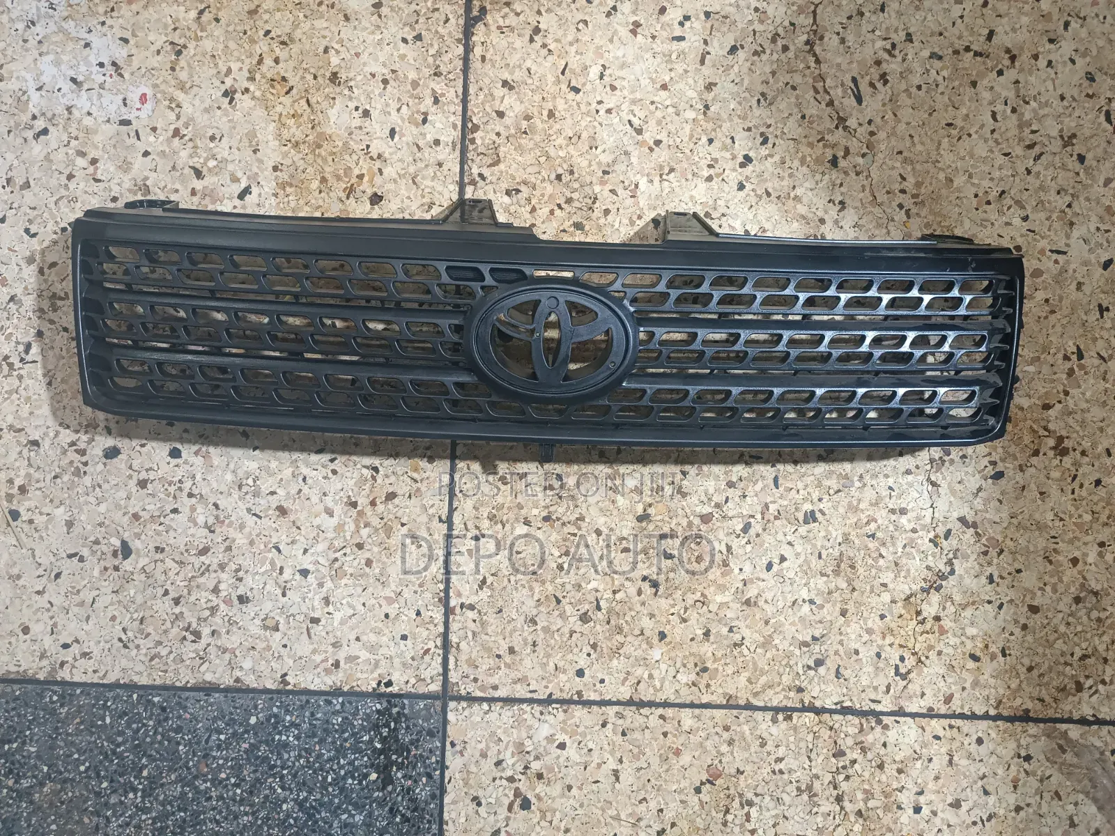 Probox Grille