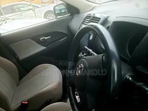 Toyota IST 2008 Silver