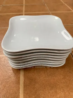 Plates / Saucers