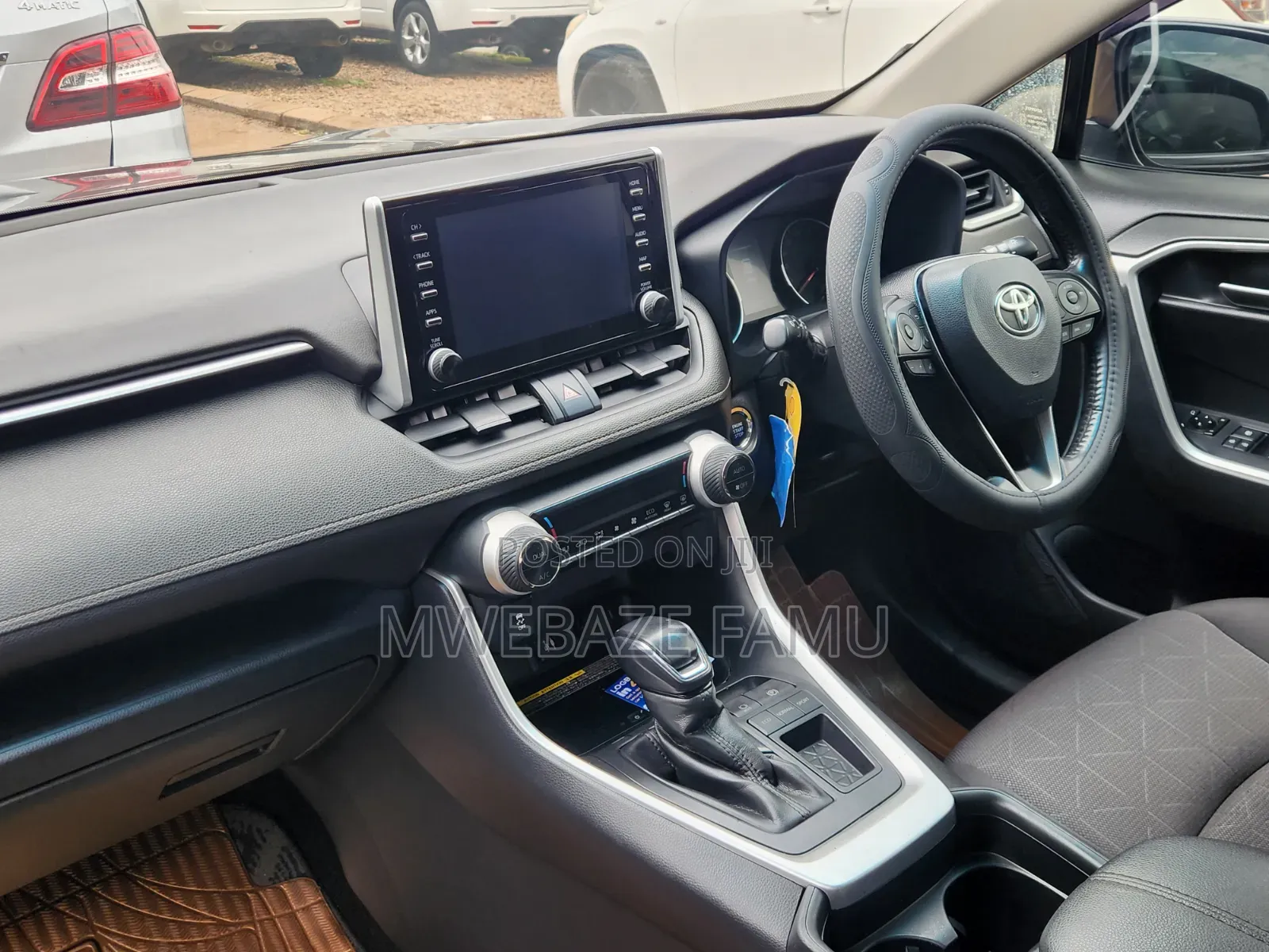 Toyota RAV4 2020 Gray