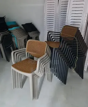 Cafe/Bars/Restaurant/Hotels Plastic Chairs