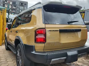 Toyota Land Cruiser Prado 2024 Gold