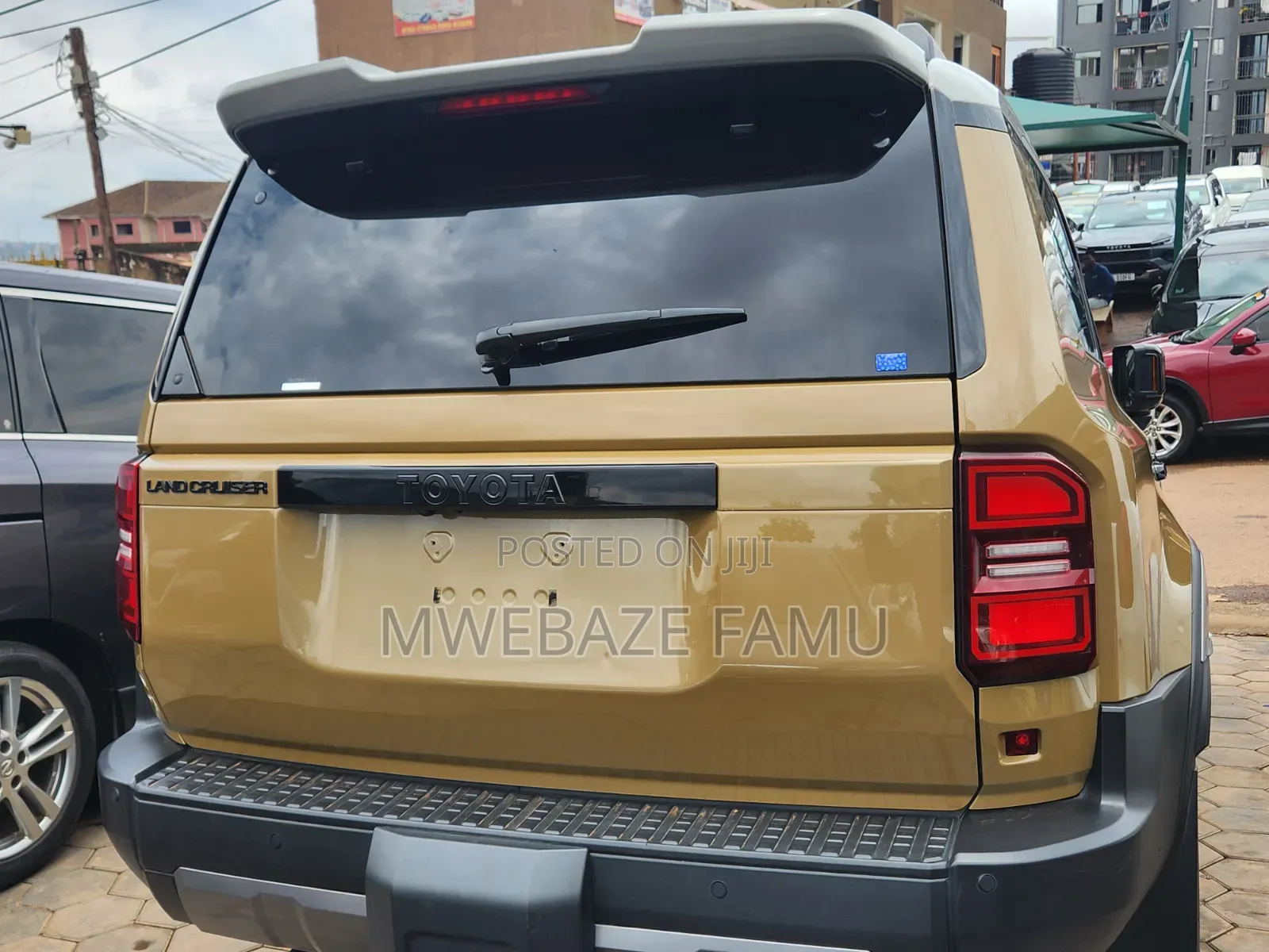 Toyota Land Cruiser Prado 2024 Gold