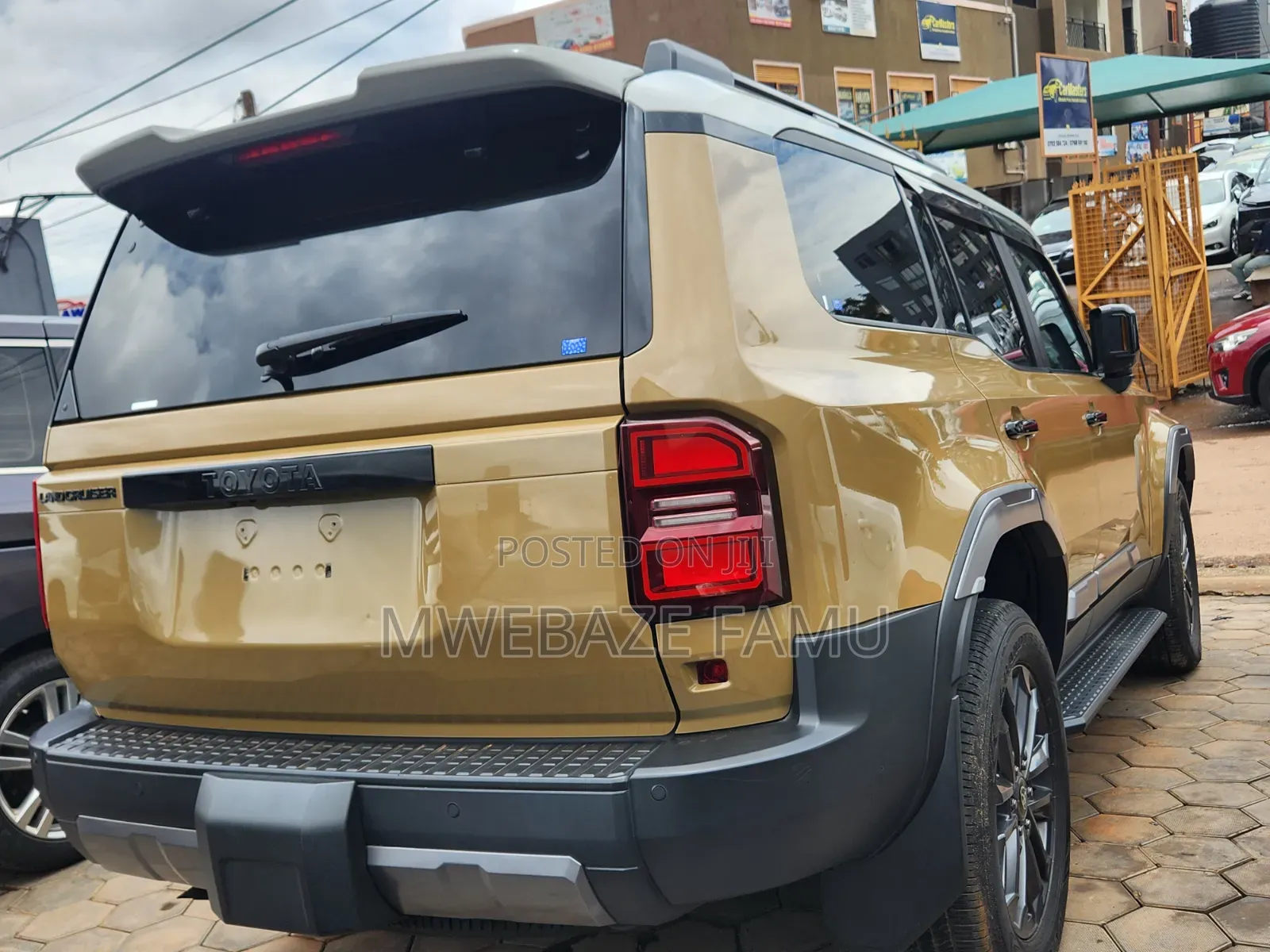 Toyota Land Cruiser Prado 2024 Gold