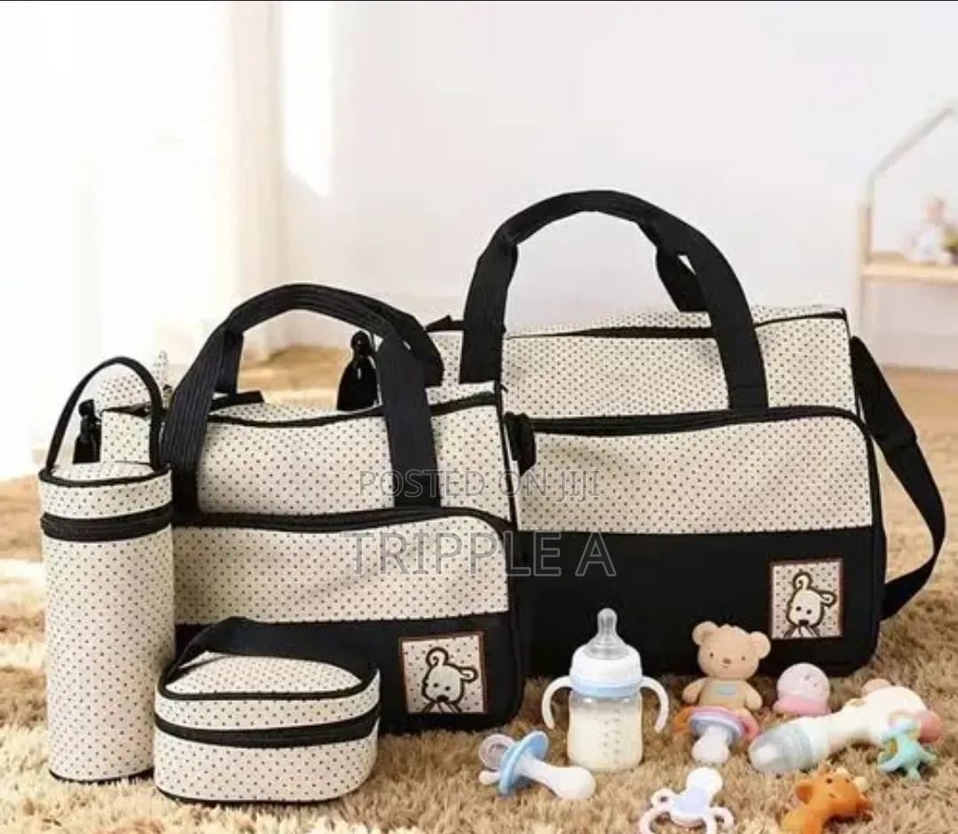 5 in 1 Essential Diaper Bag