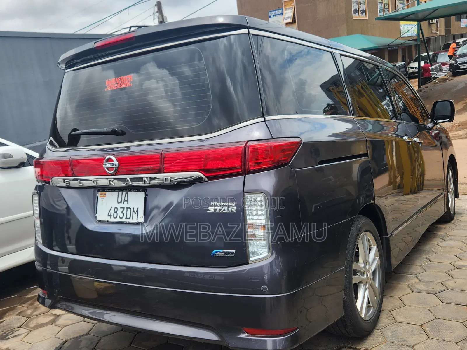Nissan Elgrand 2015 Gray