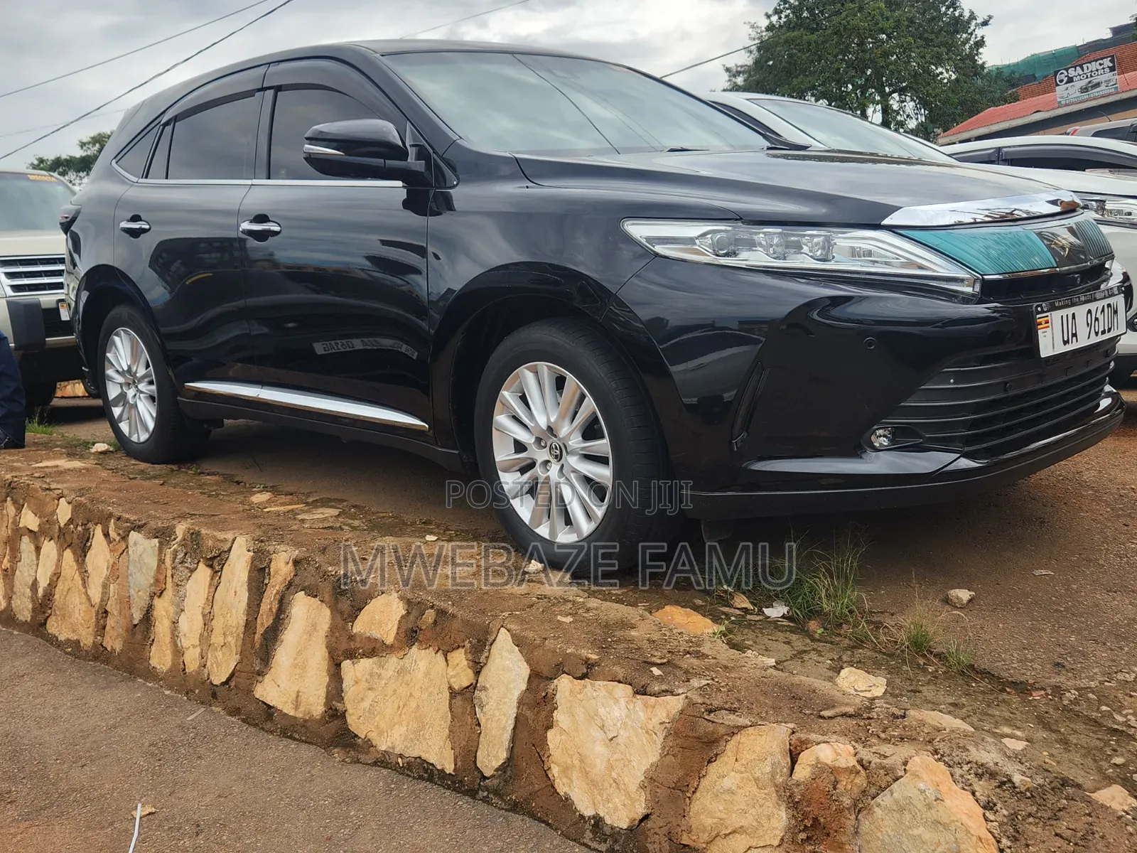 Toyota Harrier 2018 Black