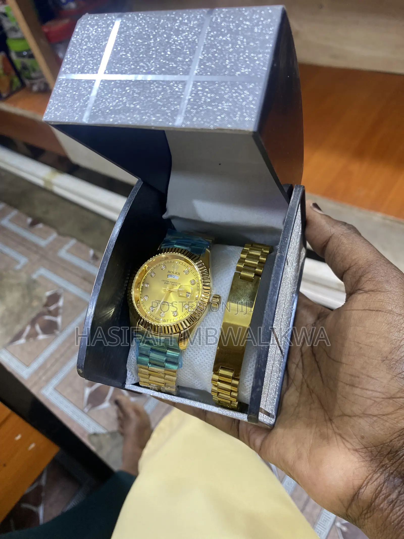 Men’s Gold Rolex Watch With Bracelet