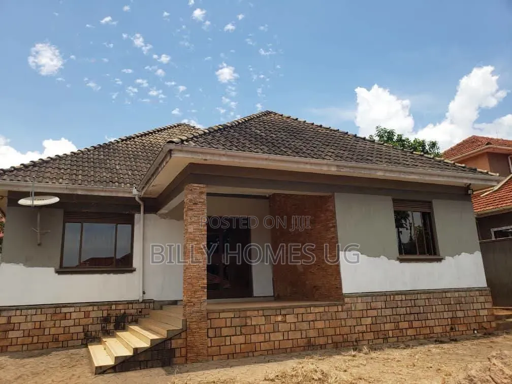 3bdrm Bungalow in Nangabo for sale