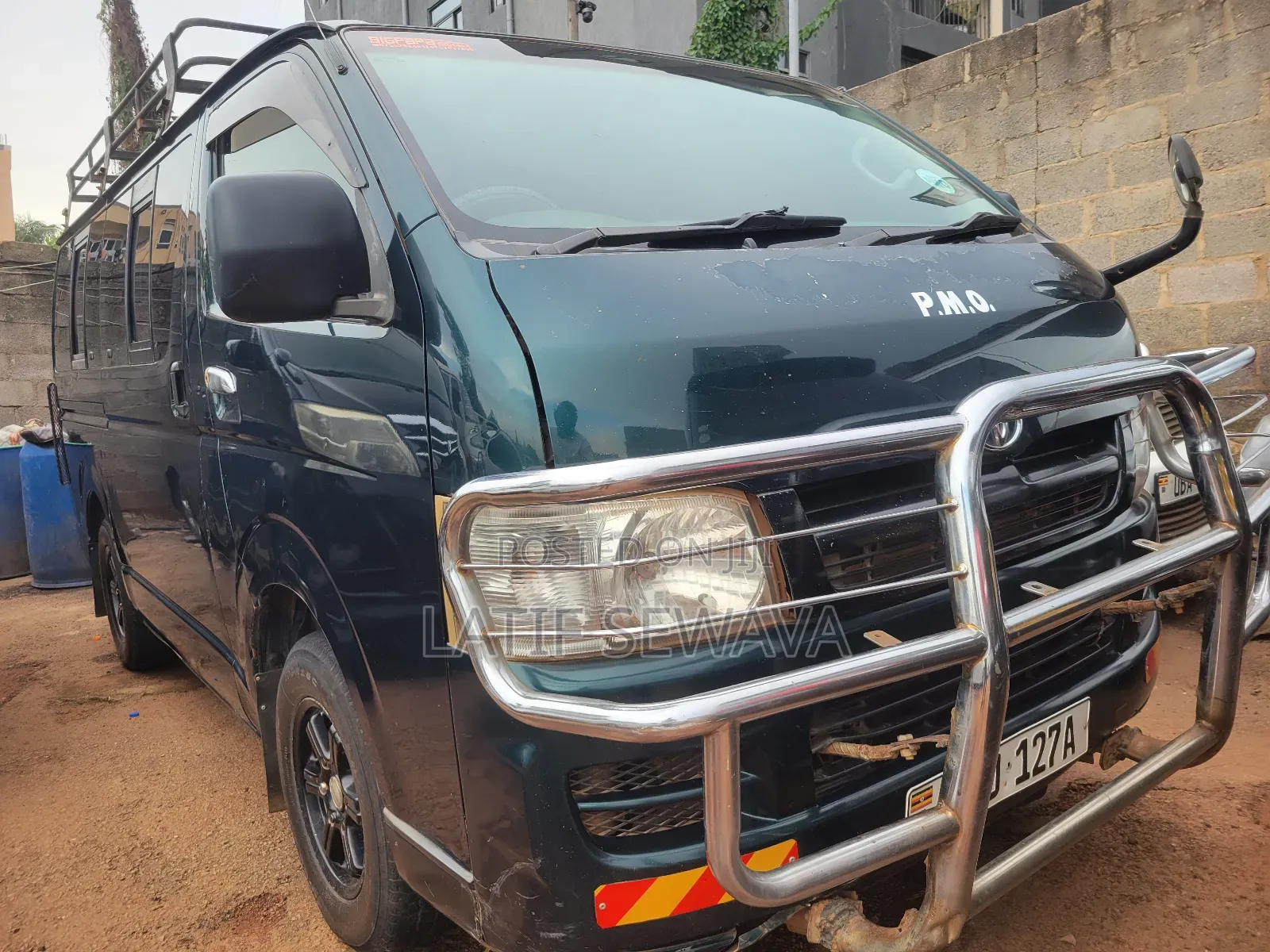 Toyota HiAce 2007 Green