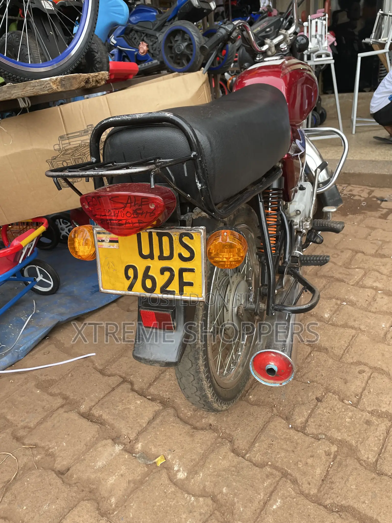 Bajaj Boxer 100 2020 Red