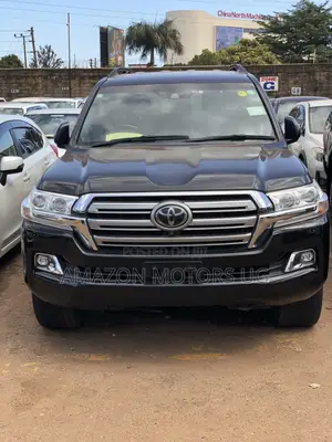 Toyota Land Cruiser 4.6 V8 ZX 2016 Black