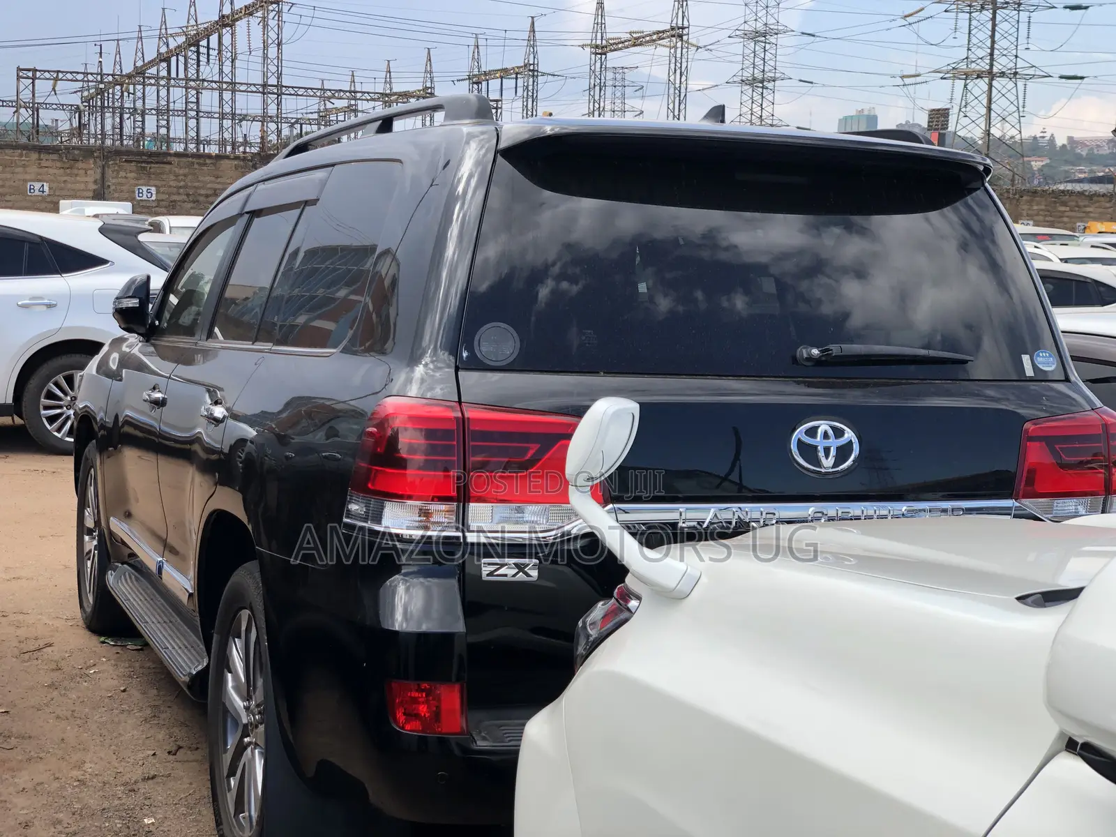 Toyota Land Cruiser 4.6 V8 ZX 2016 Black