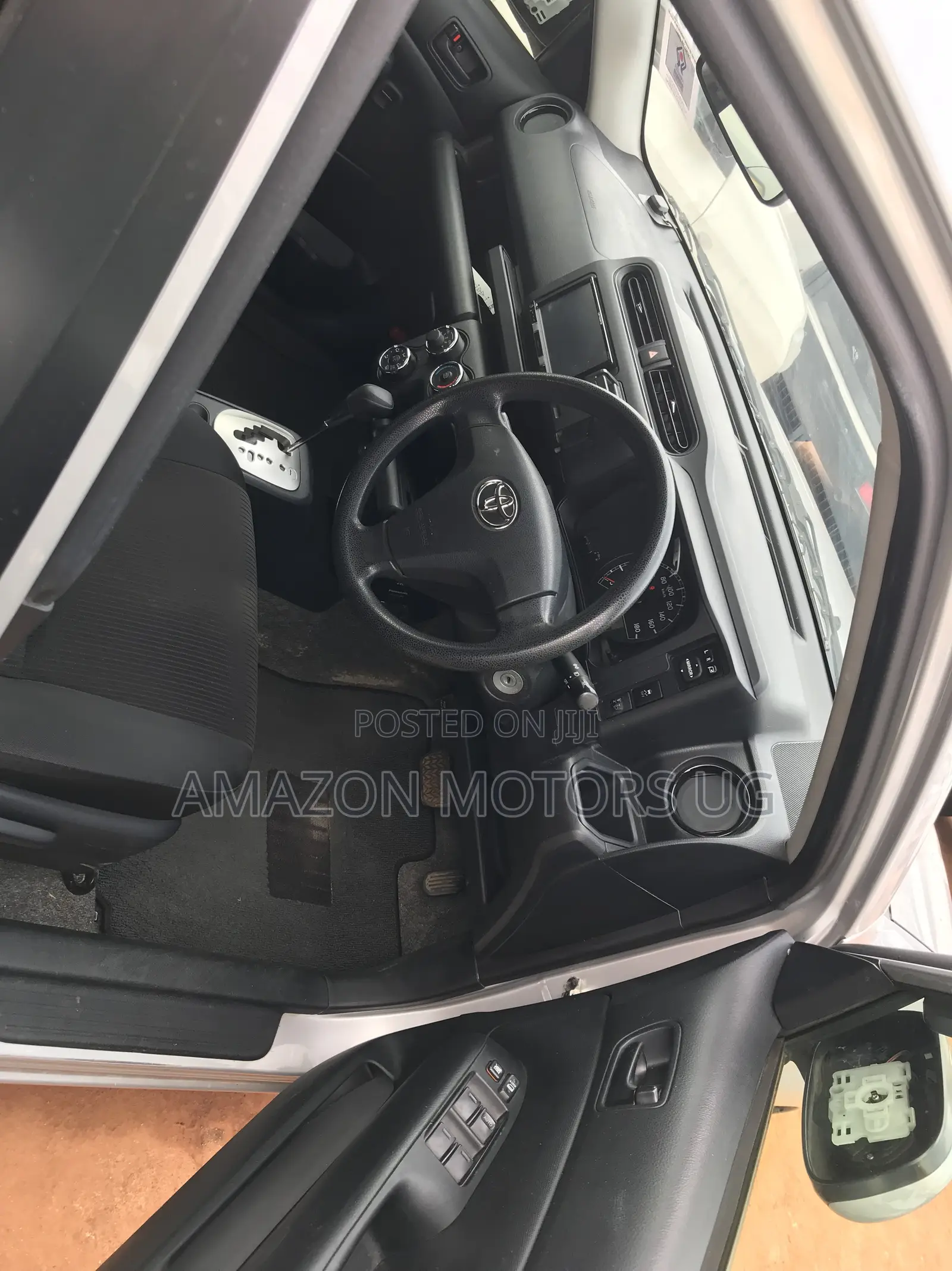 Toyota Probox 1.5 DX 2WD 2017 Silver