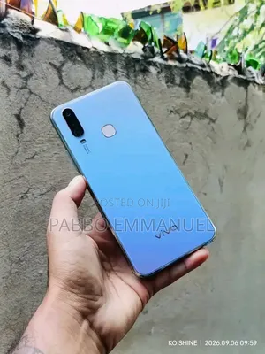 Vivo Y17 256 GB Blue
