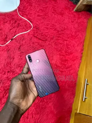 Vivo Y17 256 GB Red