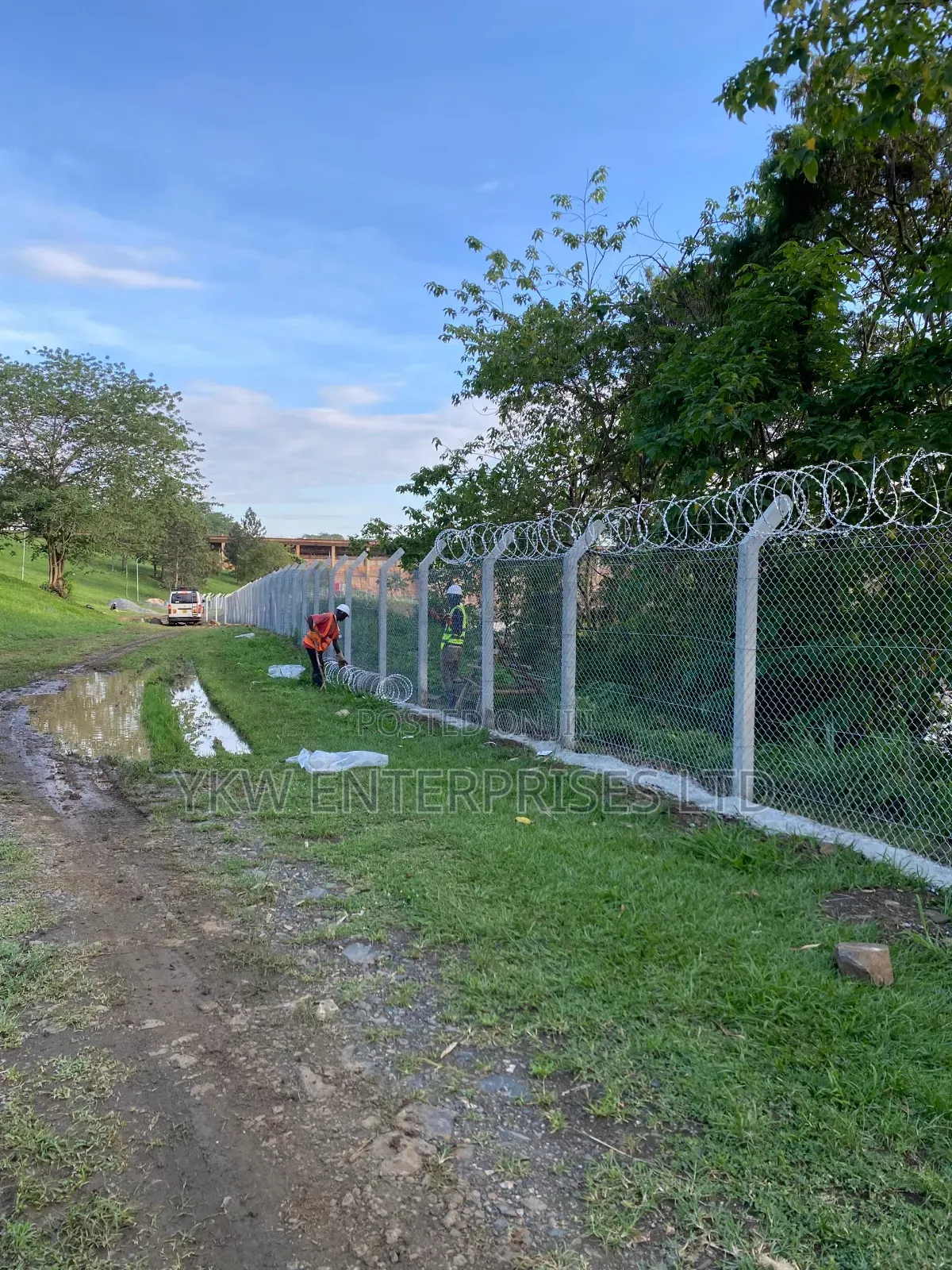 Chain Link Fence Construction