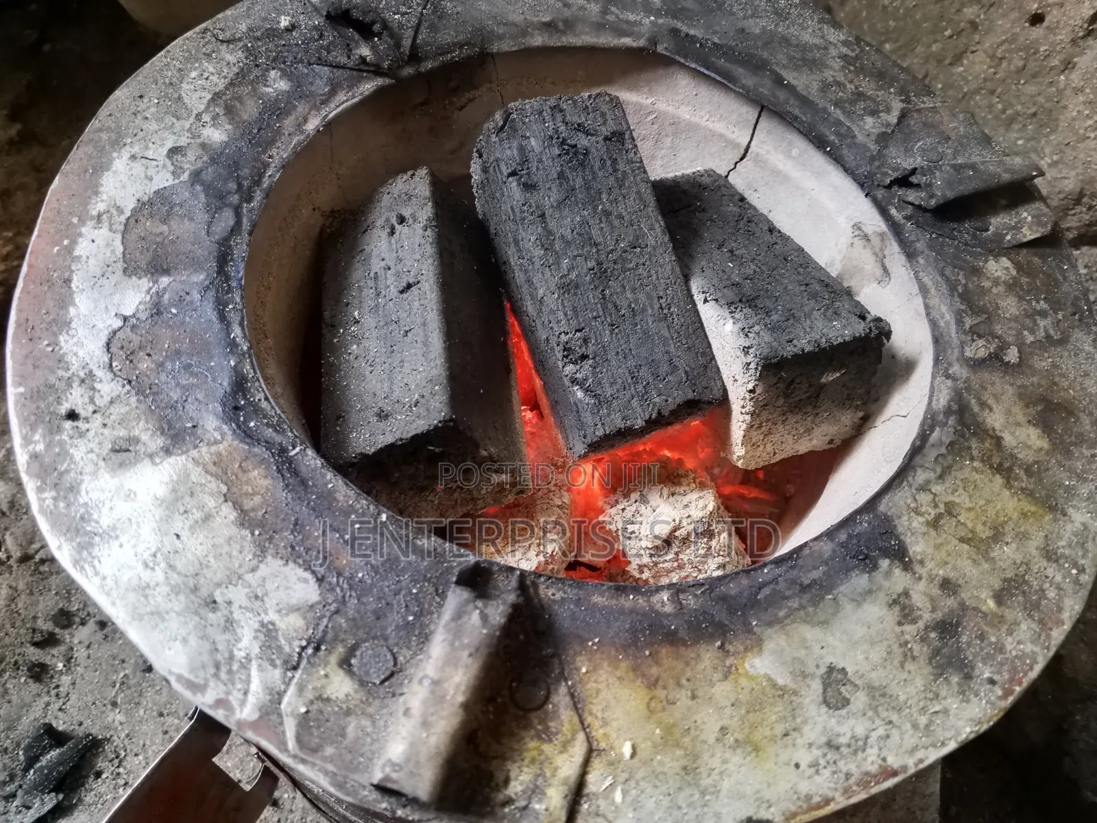Biogas Digesters, Briquettes and Training