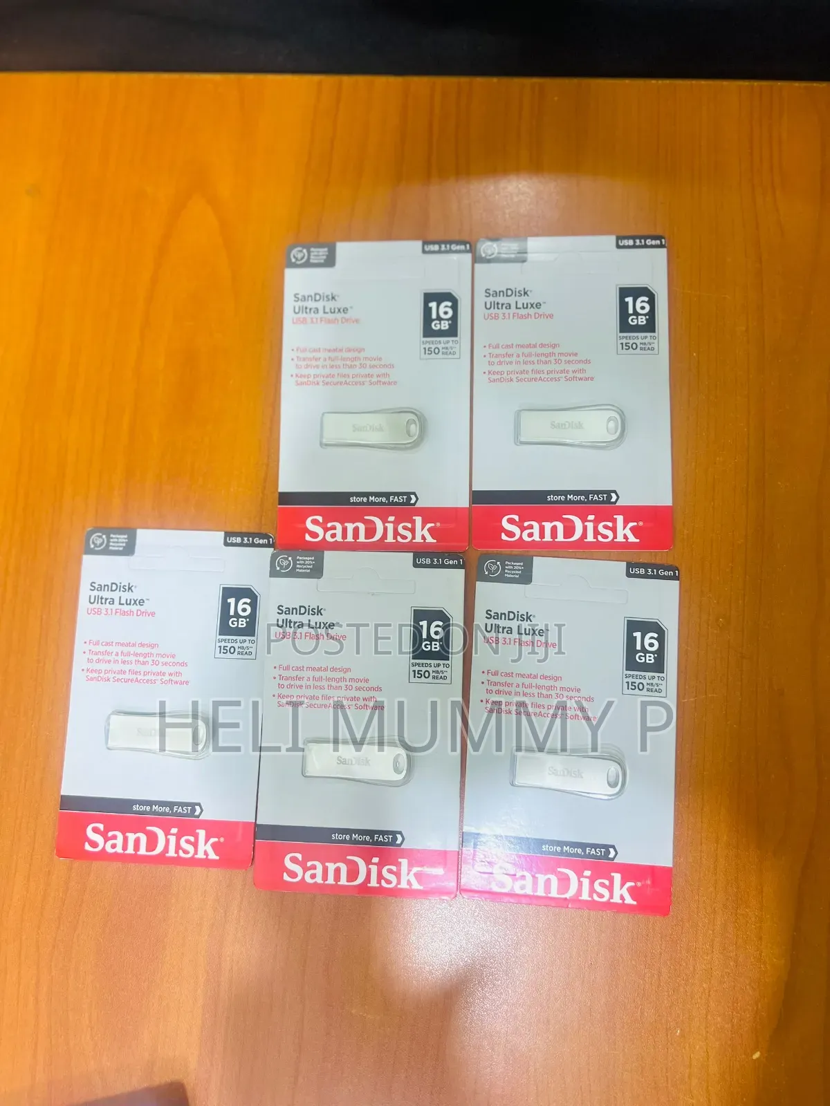 SanDisk Ultra Luxe USB 3.1 Flash Drive (16GB)