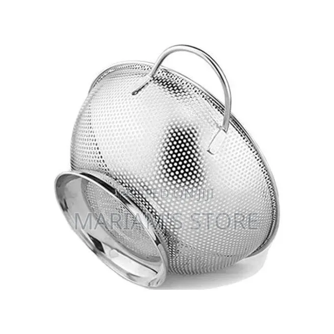 Kitchen Strainer in Sizes