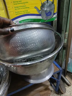 Kitchen Strainer in Sizes