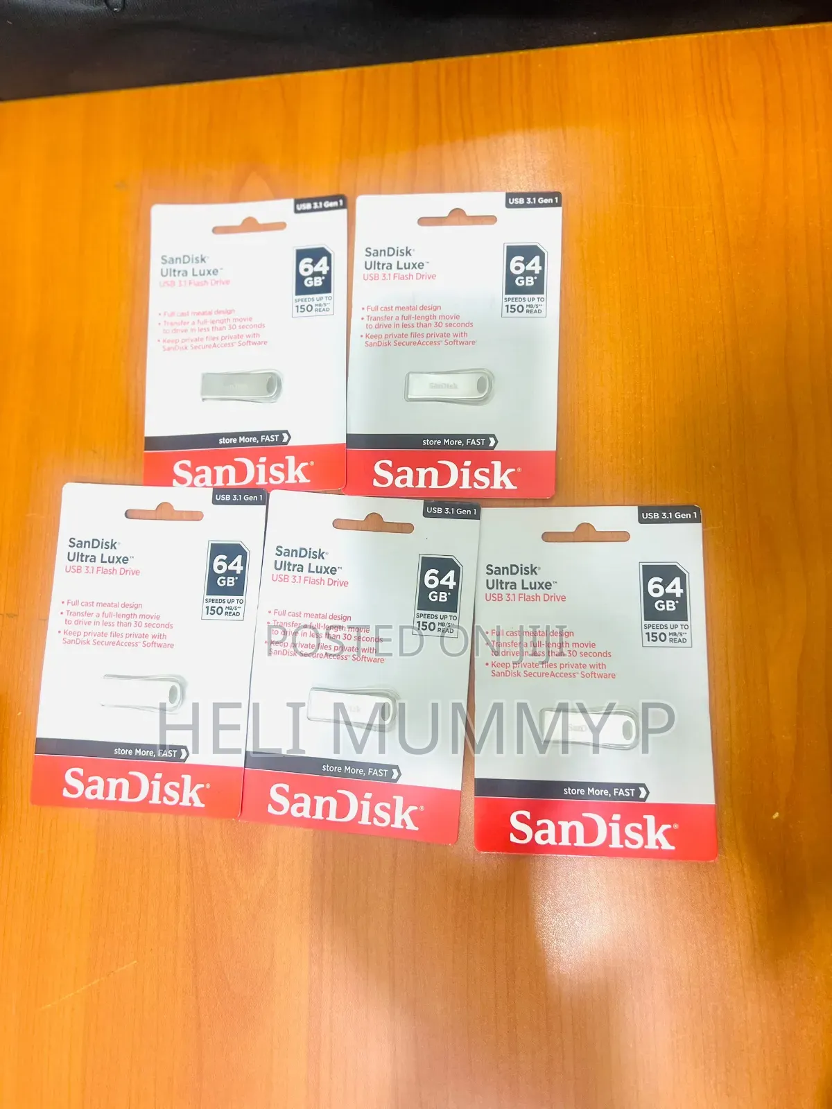 64GB SanDisk Ultra Luxe USB 3.1 Flash Drive