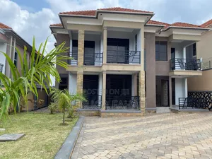 5bdrm House in Standalone Ntinda, Central Division for rent