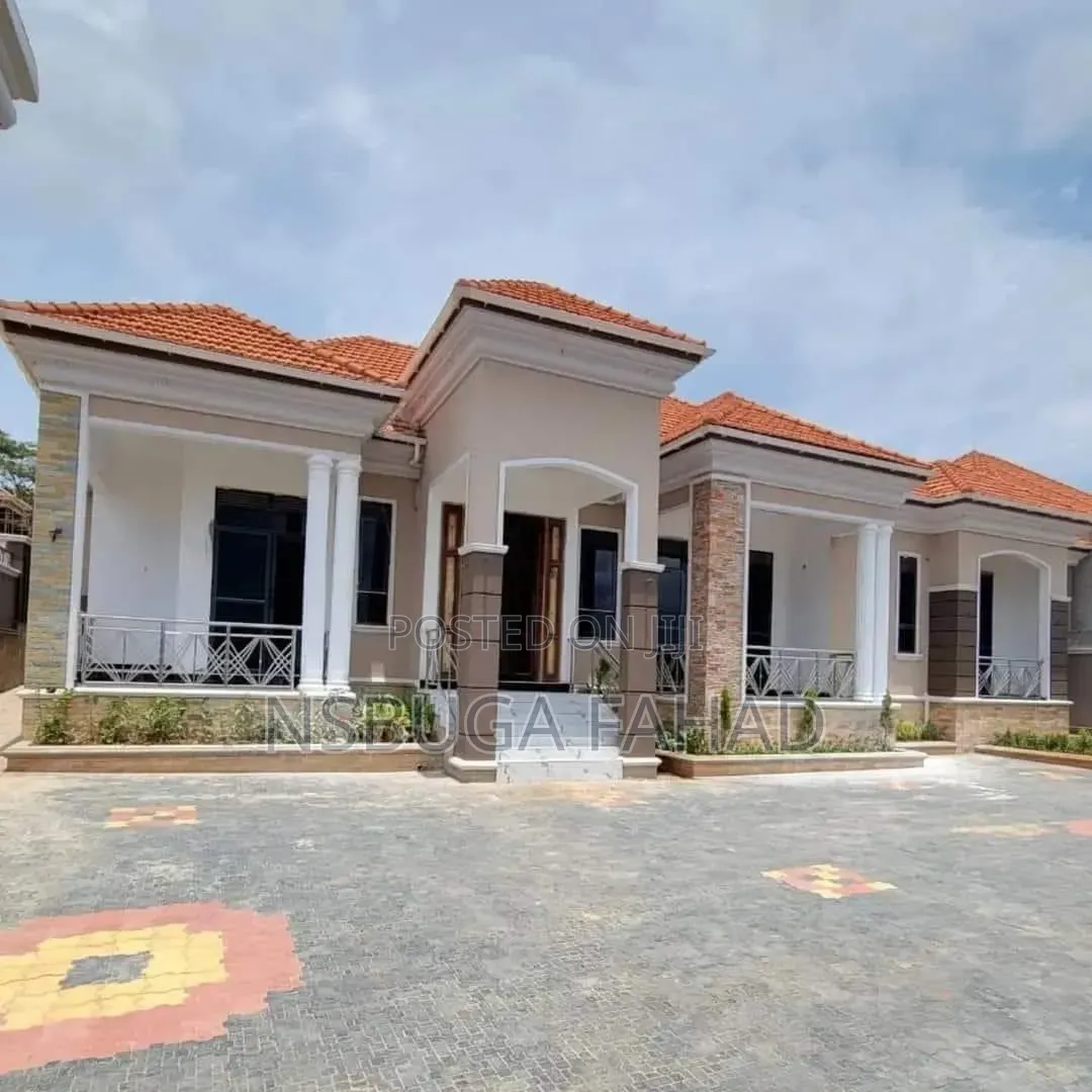 3bdrm House in Standalone Kisaasi, Central Division for rent