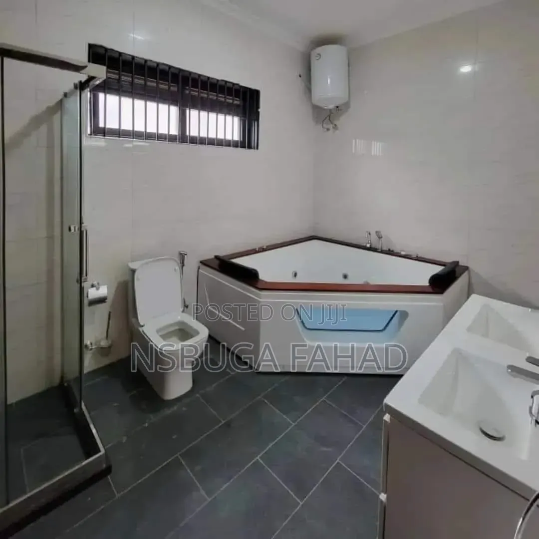 3bdrm House in Standalone Kisaasi, Central Division for rent
