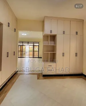 2bdrm House in Kisaasi, Central Division for rent