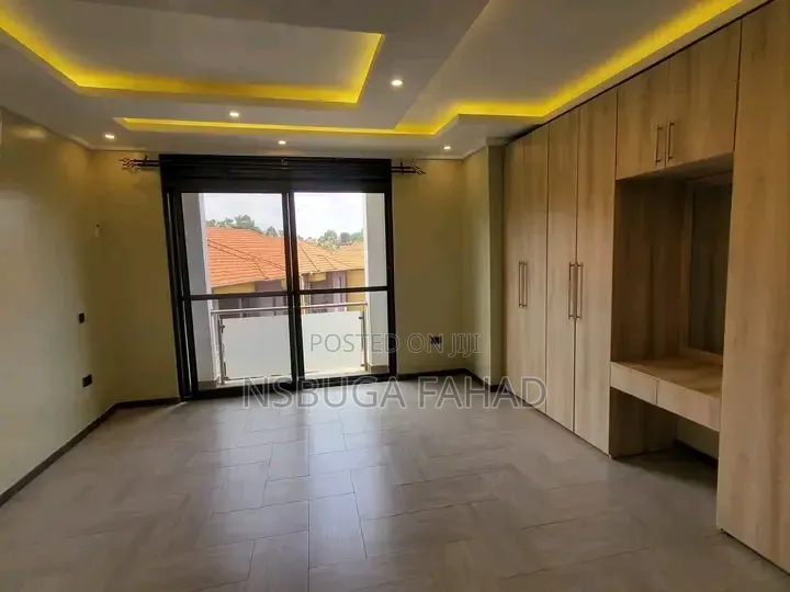 2bdrm House in Kisaasi, Central Division for rent