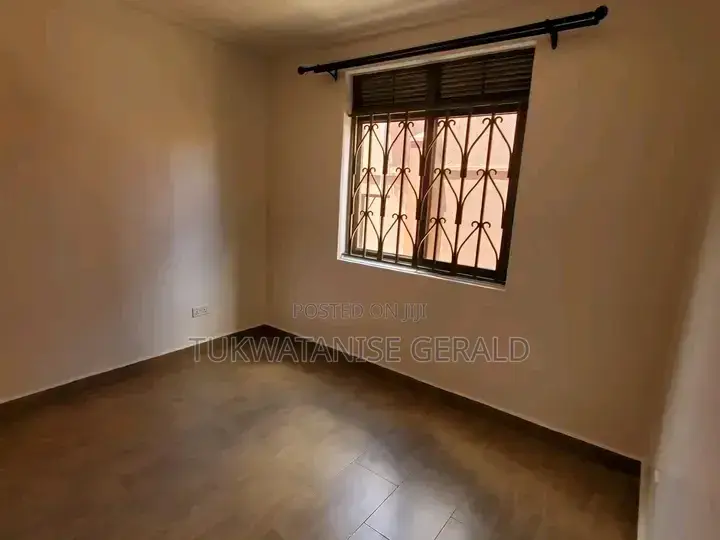 2bdrm House in Kisaasi, Central Division for rent
