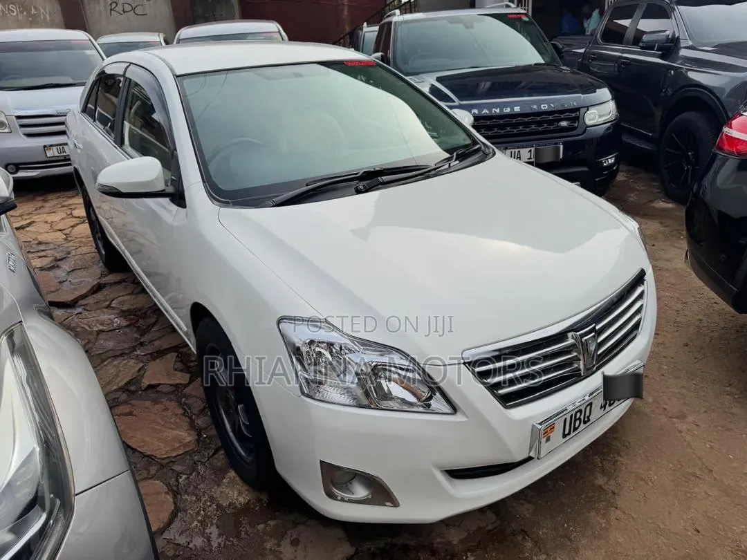 Toyota Premio 2014 White