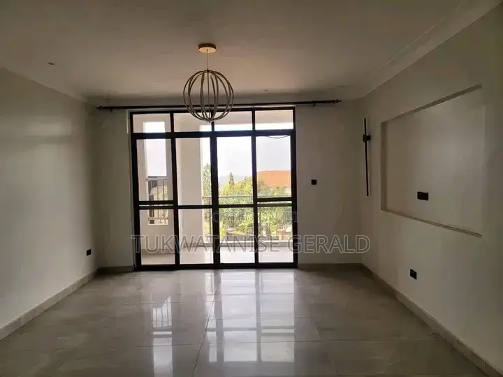 2bdrm House in Kisaasi, Central Division for rent